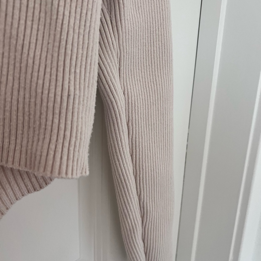 Zara Beige Ribbed Crop Top with Tie-Back - Picture 7 of 8